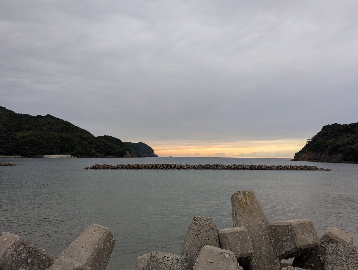odangodaisu's tweet photo. 景色は最高

だけど雨振ってきて最悪 https://t.co/ymvXRBGF4Z