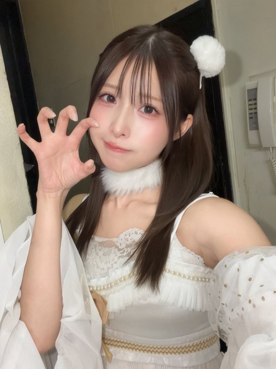 ichigo_tyn's tweet photo. 10/4は天使の日🪽
くるるんに作ってもらった衣装着たよ🤍
こわれちゃってお直ししてもらったの
久しぶりに着れました⸝⸝>  ̫ <⸝⸝ https://t.co/5Yi3T96O1S