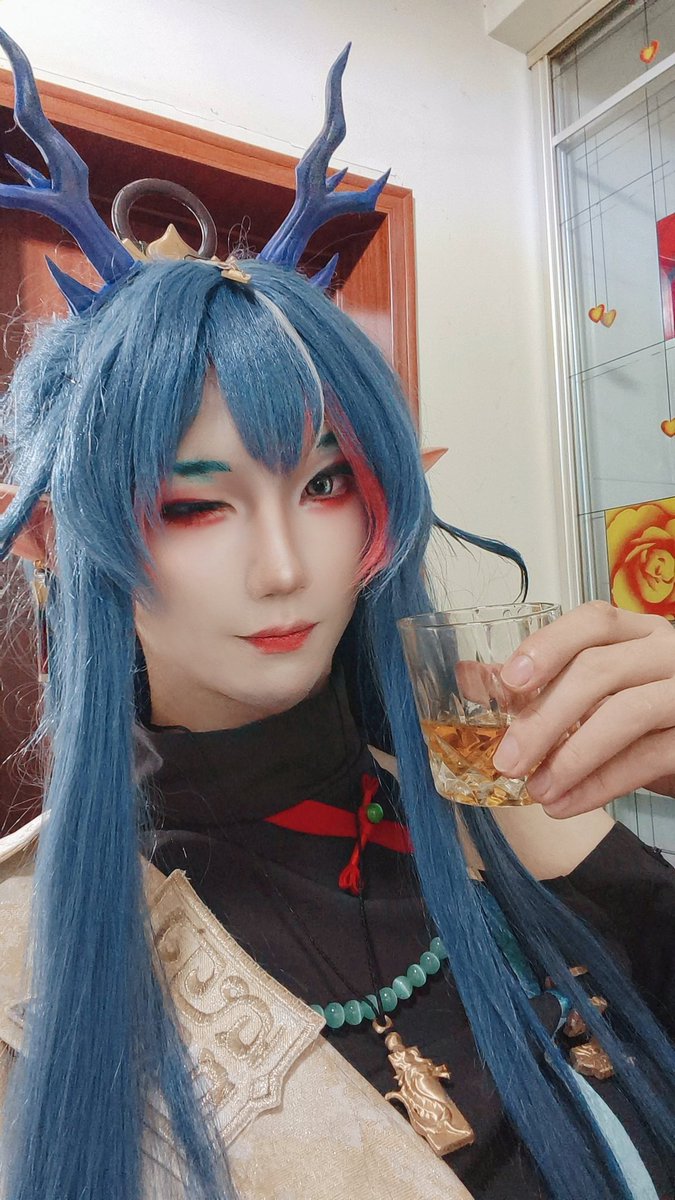 ptk971120's tweet photo. 岁家最喜欢wink的人！
#Arknights #明日方舟 #令 https://t.co/PoTlgr1C7G