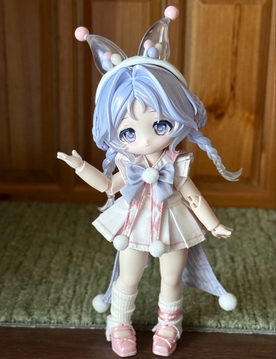 MIDZUHA's tweet photo. 本日お迎えしました！！
初のブラインド、ボニバニ6です。
とりあえず後頭部をどうにかしてから少しずつカスタムしたいですね。名前も追々……
それから、噂に違わぬ保持力の高さ！これはすごいぞ！ https://t.co/SDiJQT4Aq8