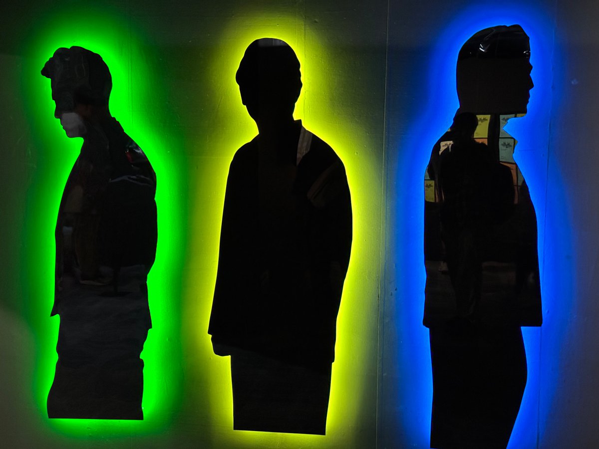 ULTRAyan828's tweet photo. #真アギト展 #なんばパークス 

撮影中の賀集利樹さんと牧山雄亮さんに先程遭遇。スタッフさんも居る中アギト展見てきました！と報告させて頂きました。(御迷惑かけてすみません🙇🏻‍♂️)
小学1年生だった当時のヒーローに会えたのは感動しました😭

イコン画のアギトのチケット買ってよかった😁 https://t.co/UMiG0tcckT