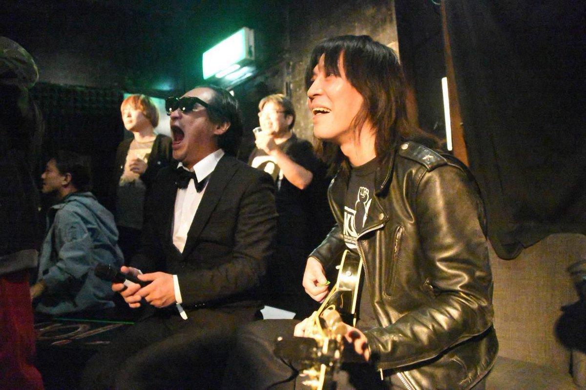 koshikawakazuma's tweet photo. 改めて昨夜はありがとうございました。
and
たくさんのお祝いありがとうございました。

久しぶりに自分の笑顔を見た気がします。
45歳もよろしくお願いしますね。

西 https://t.co/H7iKQ2ymNt