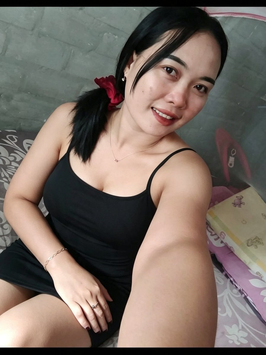Komentar93's tweet photo. Cuaca nya hot bgt https://t.co/sBLaoWJlUg