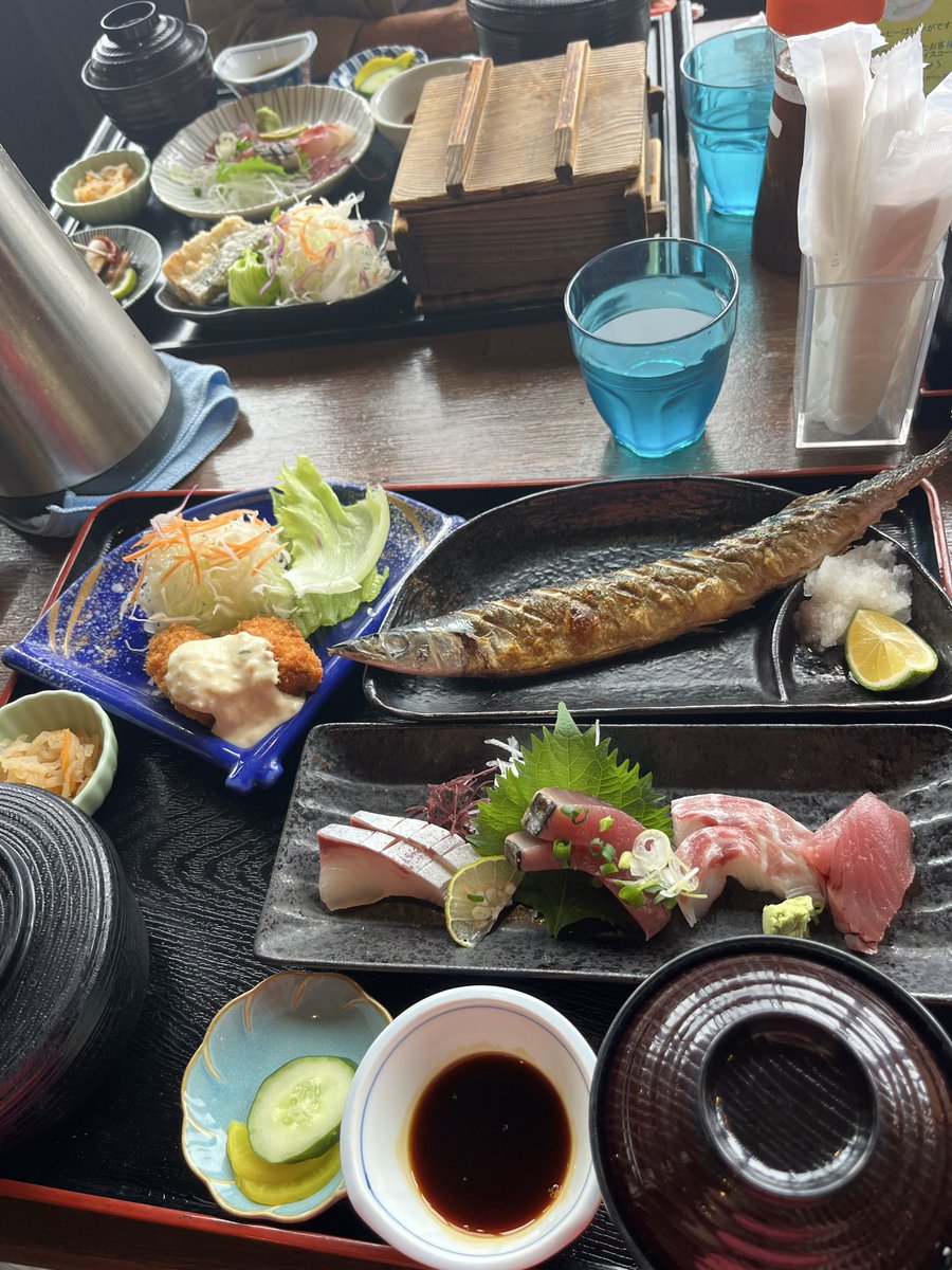 Takkyjiru's tweet photo. 母が誕生日だったのでちょいと外食。
食後にウォーキング🚶行こうとしたら小雨が降ってたので、初めての日向のイオン😚
うちの近所と違って色々あっていいな。
サバゲニウムが溜まってきたが、今日は我慢🌰🐿️ https://t.co/sDkuC7LNQc