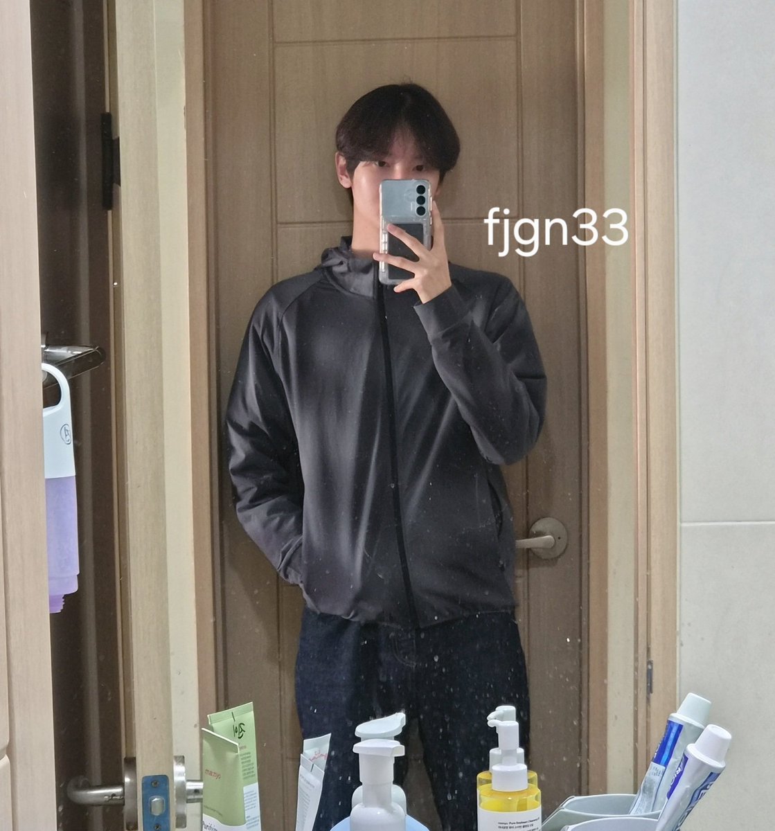fjgn33's tweet photo. 계정 잠겨서 다시 팠어요
# 멜섭 https://t.co/DUWVBLJJGp
