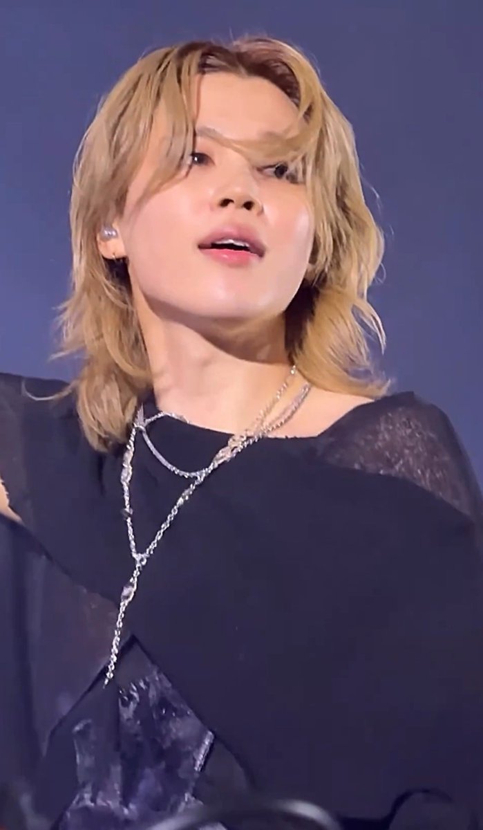 thejminie's tweet photo. beautiful, pretty, gorgeous, elegant, alluring, exquisite, angelic, dazzling, glamorous, radiant, breathtaking, mesmerizing, stunning https://t.co/xzLGzQPQjD