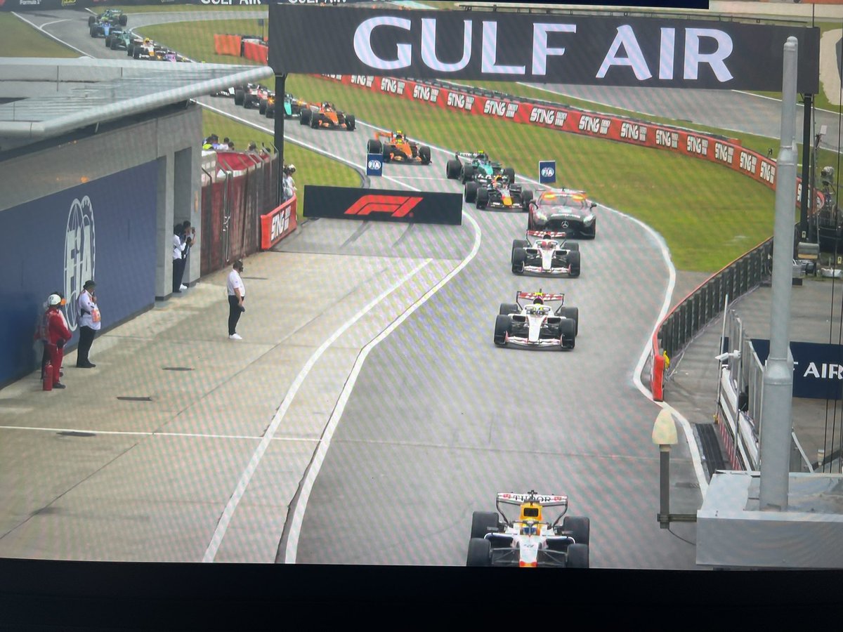 UsamaJogee's tweet photo. Mercedes with a 3rd car in Sepang https://t.co/WxlQXC0Iyk