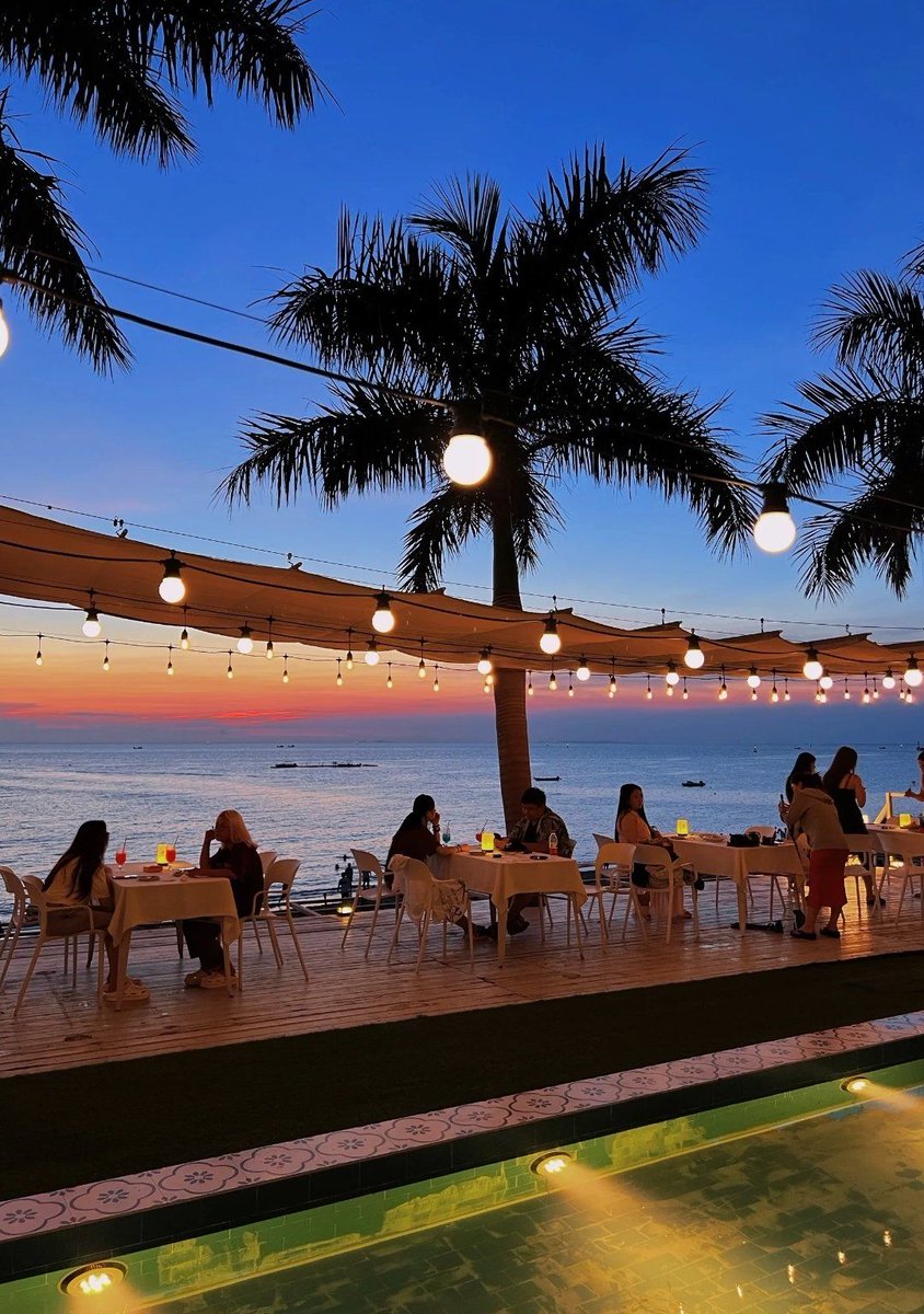 Rory2on's tweet photo. Solo pasé 3 días en Tulum, pero ya olvidé todos mis problemas: playas de arena blanca, agua turquesa y tacos de pescado que saben a cielo. La vida está buena! https://t.co/PeUso810BI