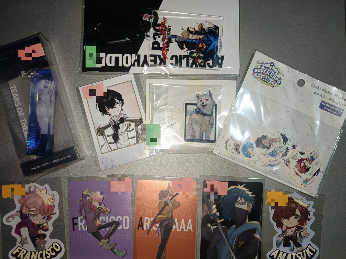 akkzna's tweet photo. @roxanne_kho @ZACKTcos And finallyyyy~ didn't get to roam as much because I started to go around past 6:30 

*i included the artist cards for the fanfair stuffffff 🤗 check them out too!!

first photo has stuff from fascinathings ph &amp; ringo's treasure trove (go-to but always major budol) https://t.co/ofPkXpCMXK