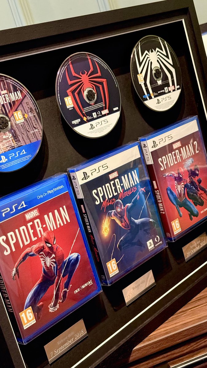 FrameAGame's tweet photo. With great power comes great responsibility, and Insomniac Games have been handling both since 2018. https://t.co/NRXWRyNkY1