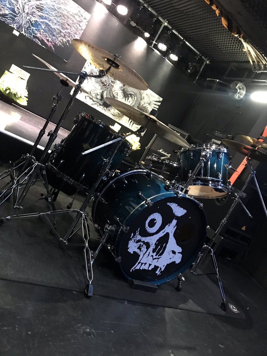 motel1967's tweet photo. スタジオ前に、、、
KAMIGUCHI
ART EXHIBITION Vol.2
@音まかす
行って来ました。。。
す、素晴らし❣️
ドラムもピカイチ、アートもピカイチ、、、
全てに、、、
勝てへんわ笑😹
#KAMIGUCHI
#CODED https://t.co/OP8l5fcvwl