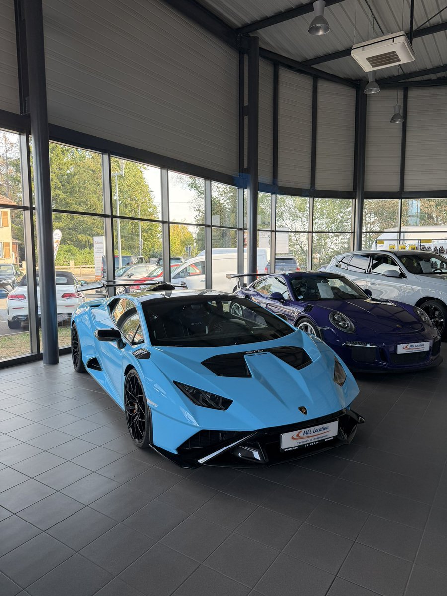 exoticsmaster2's tweet photo. Lamborghini Huracan ST0
#ExoticsMaster https://t.co/SoFSt9GG0L