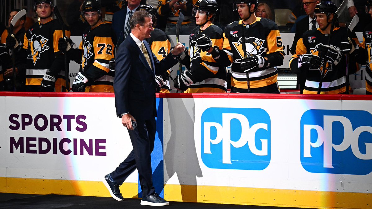 Dejan_Kovacevic's tweet photo. My GRIND from PPG Paints Arena on Mario Lemieux's latest riveting return to the #Penguins
► READ FOR FREE: https://t.co/wQn0mzZYQI
#DKPS #MTLvsPIT #NHL #LetsGoPens #GoHabsGo