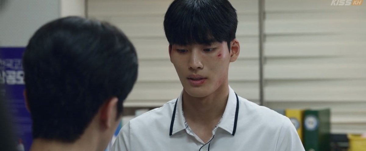 Were436's tweet photo. at first glance you’d think he’s a bad person to avoid but once you get to know him you discover he carries the weight of the world on his back and keeps moving despite the exhaustion damn the shallowness of judging someone beforehand 💔
#소년주의 #BoyWithCaution https://t.co/SgsgMtCkFB
