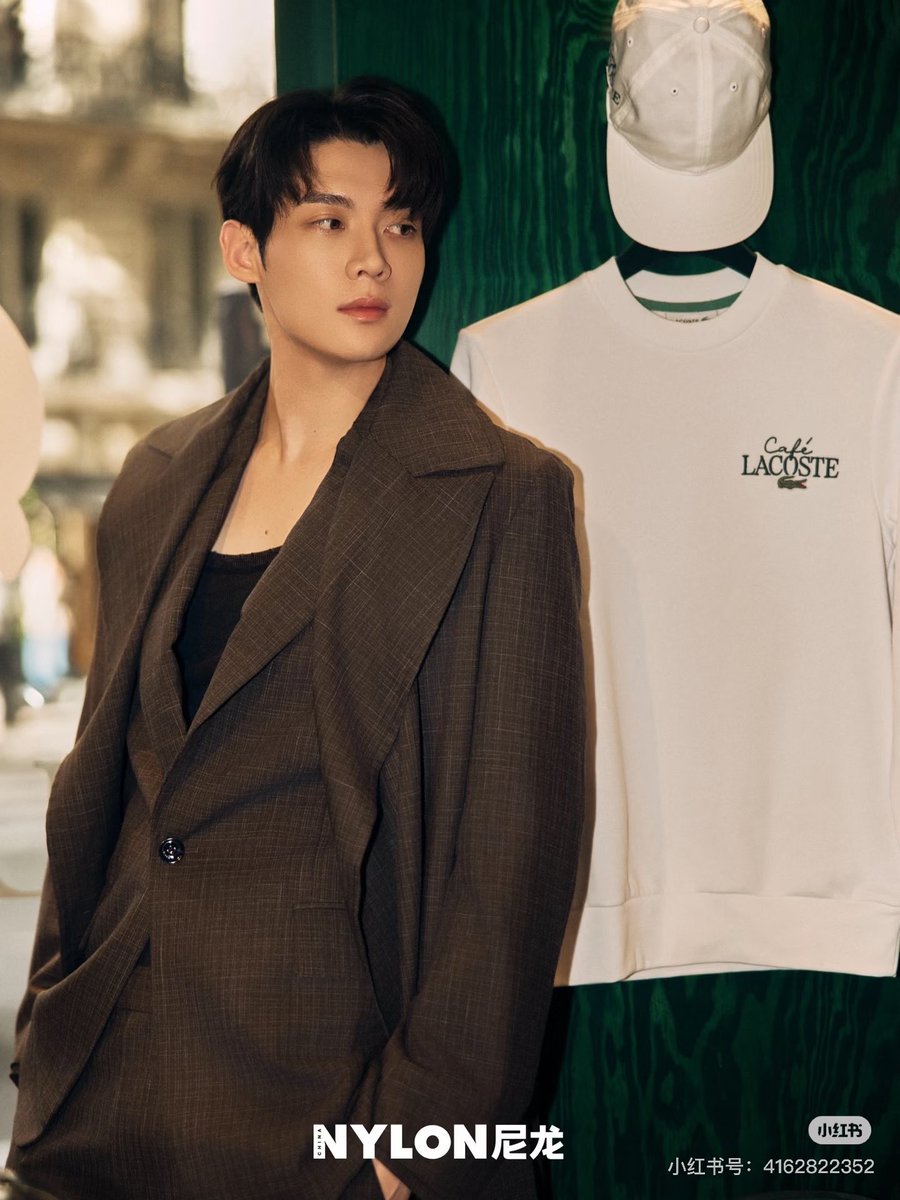 Yoonsik_DataCN's tweet photo. LACOSTE’s signature relaxed elegance meets its perfect match in Kim Yoonsik’s gentle but firm charisma.
ಥ﹏ಥ

KIMYOONSIK LACOSTE SS27 

#KIMYOONSIKxLacoste
#YOONSIKPFWSS27 https://t.co/d71SGUmAKG