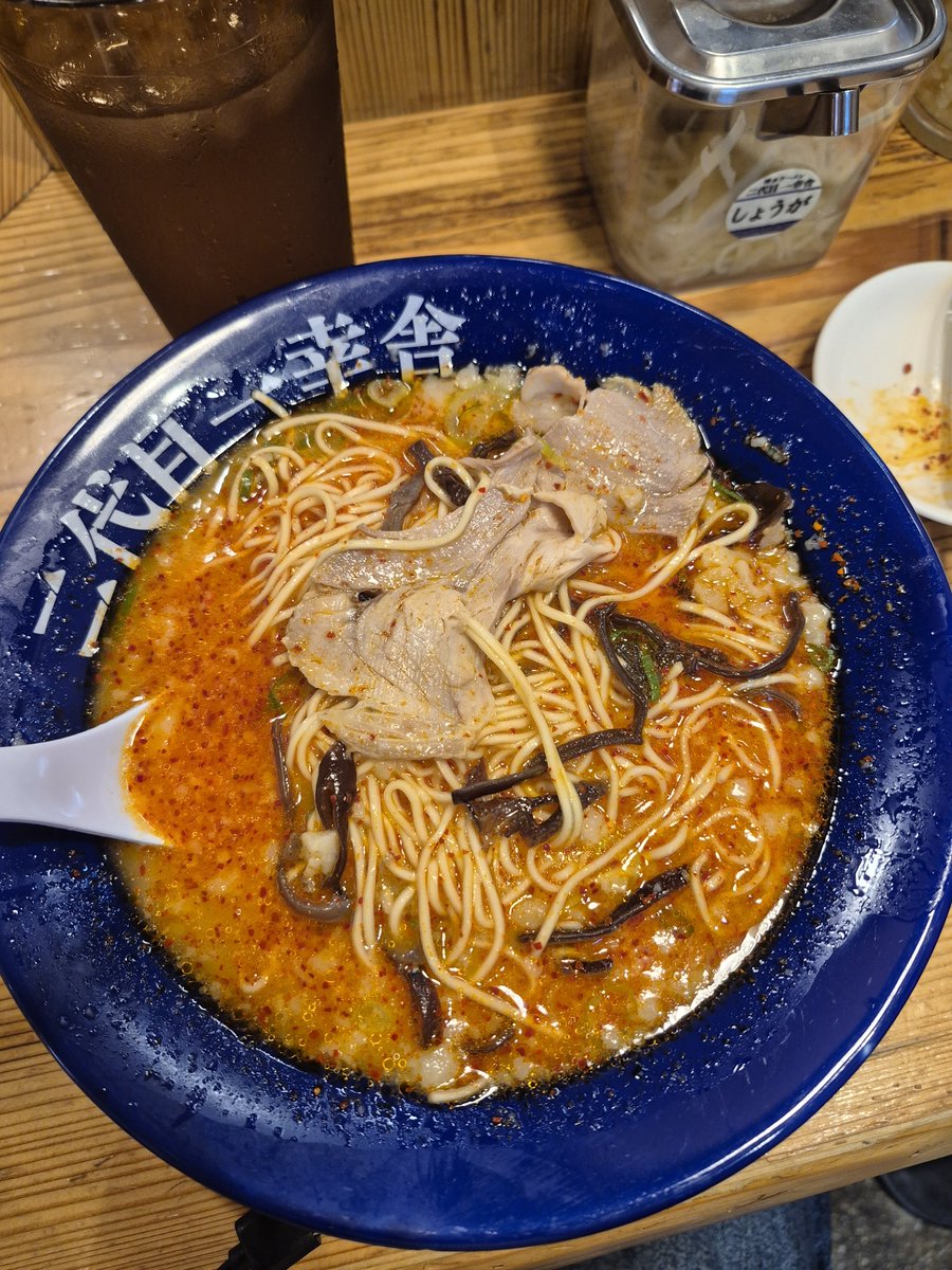 kongshamdu's tweet photo. 행님들 확실히 오키나와보다
후쿠오카가 더 한국인 입맛에 맞네여
자극적이고 단짠단짠한 맛이
왜 후쿠오카 먹으러 여행가는지 알거같음...!👍 https://t.co/Z2FFDYYyxw