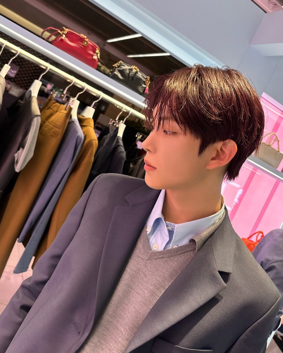geoncathexis's tweet photo. 사귀고싶은병 또걸림 https://t.co/bsCa5L93yn