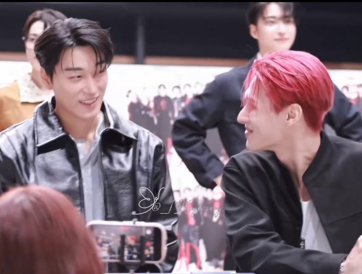 Were436's tweet photo. the way woosan look at each other is truly something worth talking about for years🥹 https://t.co/jy1tpZj2Bu