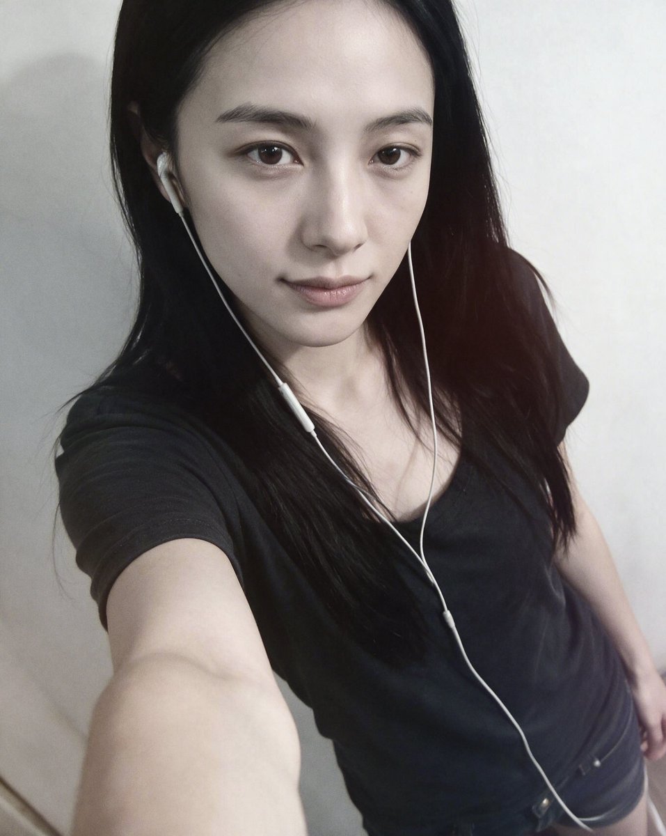 DIVID_Official's tweet photo. On my way somewhere..
PRESAVE LINK:
https://t.co/djbhpT4XtD
#echo #dividsound #whisper #records #alternewbie #newmusic #tooloudrecords #rock #alternativemusic #girllove #asiangirls https://t.co/KvWb7HRIoS