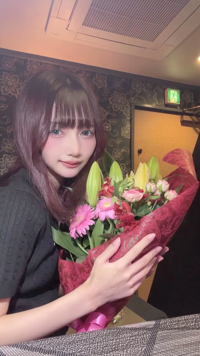 Tetolala_'s tweet photo. 🌷´- https://t.co/FyRo4YxZon