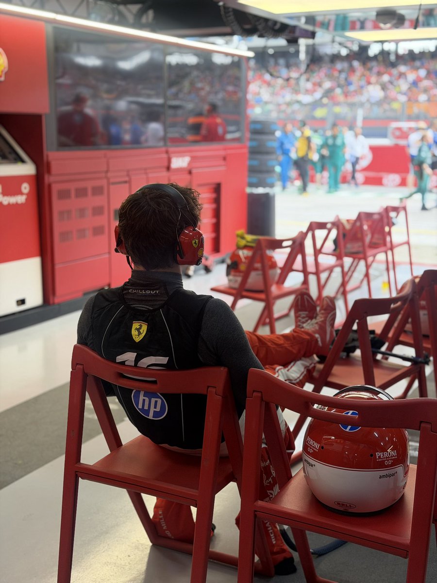 ScuderiaFerrari's tweet photo. Drying out 🙏 https://t.co/y3qRFIgV5y