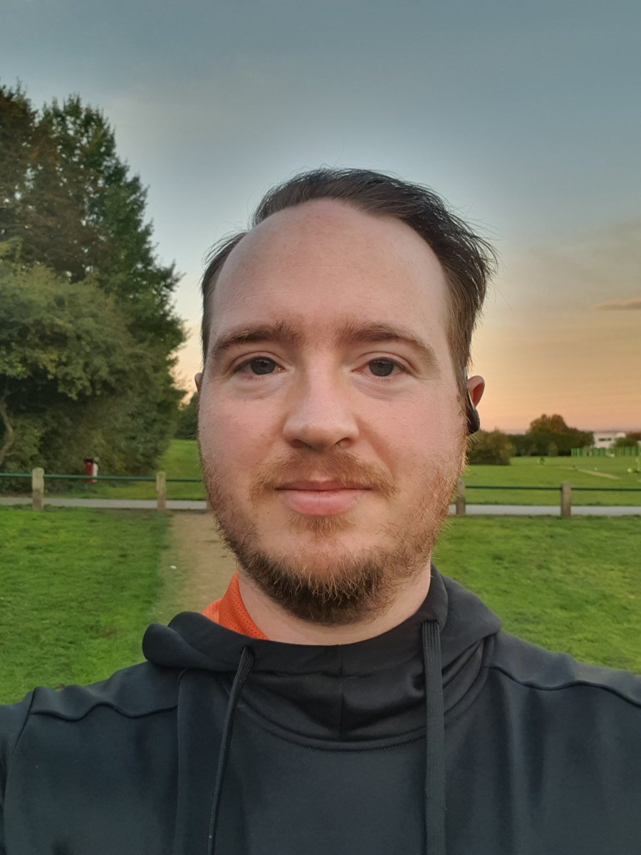 JoshDargue's tweet photo. Nice morning for a 10k https://t.co/PtWcbq9MGr