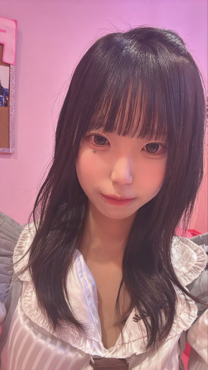 omotimotir9's tweet photo. ログインしましたー！
雨です（т-т）
待ってます！！！！

りんごちゃんヘア♡

@Fortuna_umeda 

 #コ��カフェ  #コンカフェ大阪  #コンカフェ梅田  #大阪コンカフェ  #梅田コンカフェ
 #大阪  #梅田 https://t.co/4u1ABBd8HO
