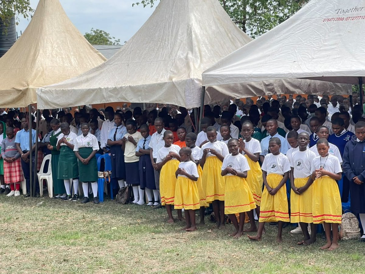 1005kgr's tweet photo. Photo!The Bishop of the Diocese of Kasese has arrived at St. John Minor Seminary Kiburara to preside over Holy Mass, during which he will administer the Sacrament of Confirmation and dedicate candidates from parishes across the Western Zone of the diocese.
#kgrupdates https://t.co/0lDg4gHo0M