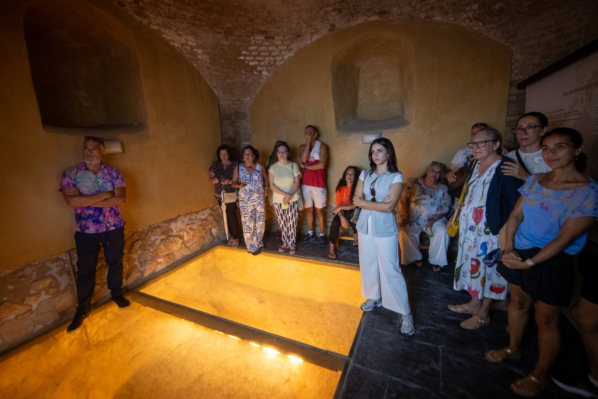 ImaginarqGC's tweet photo. Actividad "La ciudad del mosto" en #Trebujena gracias a @culturaand @cadizjunta @andaluciajunta y @AytoTrebujena con visitas al Castillo del Altozano y a la Cooperativa Vitivinícola Albarizas #JEP26 
#Cádiz #mosto 
Fotografías: @Reynafotografo https://t.co/0OBPQ3hAFH