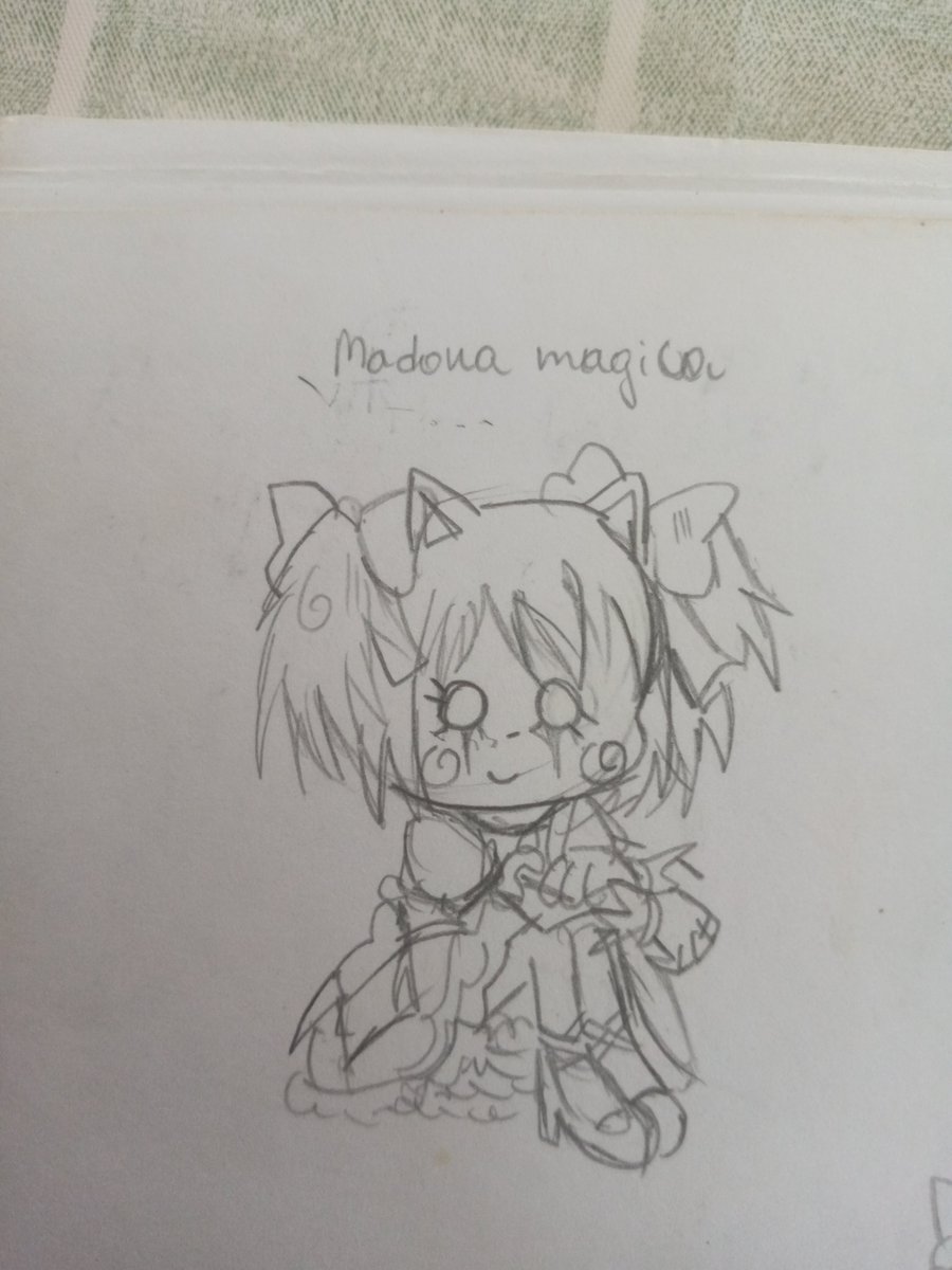 Star013B54011's tweet photo. @RingBoundDEV @SOLOSonicX He looks stupid (cuz at the time I try chibify my fav characters . And this came in my mind for some reason at the time https://t.co/K7WIv8lnyN
