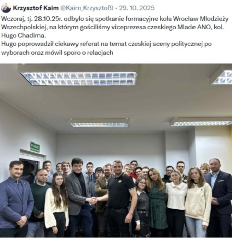 vojber's tweet photo. Mi Hazánk byla na místě také. Všepolská mládež, s níž ANO už cca rok networkuje, mimochodem politiku Edvarda Beneše označuje za nemorální a oslavuje polskou anexi Těšínska z roku 1938. Ale všechno jsou to samozřejmě jen ojedinělé hlasy https://t.co/ifHeEiIjHf