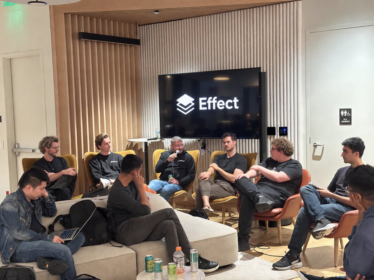 EffectTS_'s tweet photo. This Week in Effect #138

→ Effect 4.0 Official Release

→ Cluster, Part 1 - Module of the Week 3 by @maxwellbrown 

→ @RhysSullivan has shipped more Effect in production than @dillon_mulroy 

More below:
https://t.co/Xjubj6Amu3 https://t.co/n2fqpaCUAN