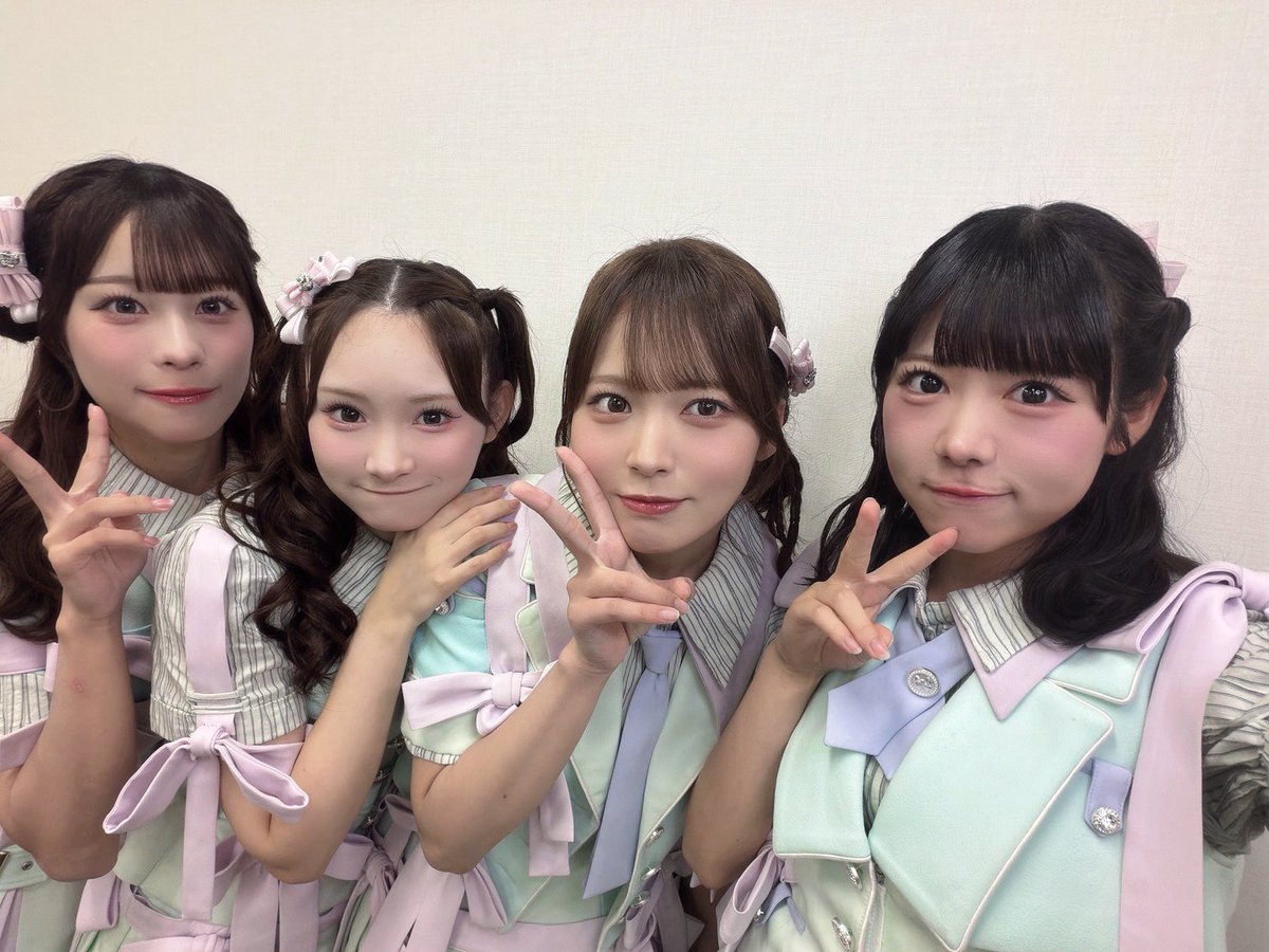 yamano_arisu's tweet photo. スペシャルライブin福岡
ありがとうございました🍜💕

今日もファンの皆さんに会うことができて幸せです🥹✨️🙏🏻
明日も楽しみだねっ❣️૮ • ·̫ • ა♡

前髪上げてみた！はふつ〜🌝⭐️
#ニアジョイ https://t.co/ZtgiUC5Hgd