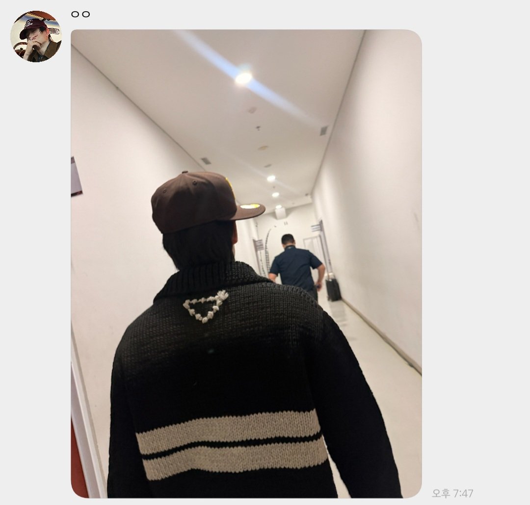 aquariusjjh's tweet photo. 아 진짜 정재현 개웃기다 ㅠㅠㅠㅠㅠㅠㅠㅠㅠㅠ https://t.co/yqqhbNxQFz
