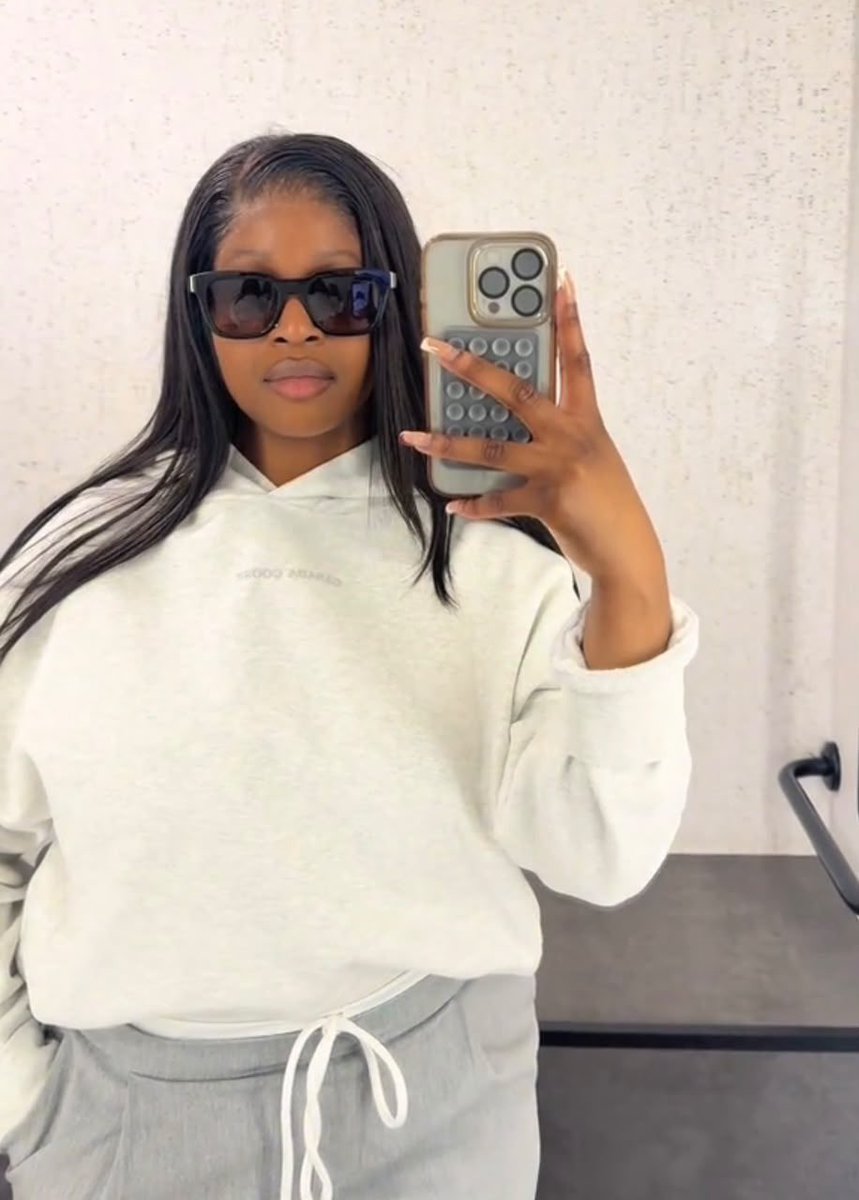Temiinkem's tweet photo. Happy Sunday, Teminators! ❤️‍🔥💥

We are grateful to God for the gift of life and for bringing us this far. What a journey it has been! 

Thank you all for riding for Temi, for every vote, every post, every prayer, every sacrifice, and for standing by her all the way. We truly appreciate you. 

Today, we leave everything in God’s hands and hope for the very best. May this be the day we see Temi Nkem crowned the winner on that stage!
Good luck to us! May our joy be FULL today. ❤️

#TemiNkem #Bbnaija