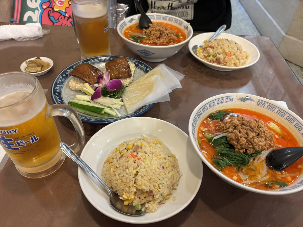 Lycaon_roll's tweet photo. 中華街で遅い昼食 https://t.co/JGp40ZWO0w