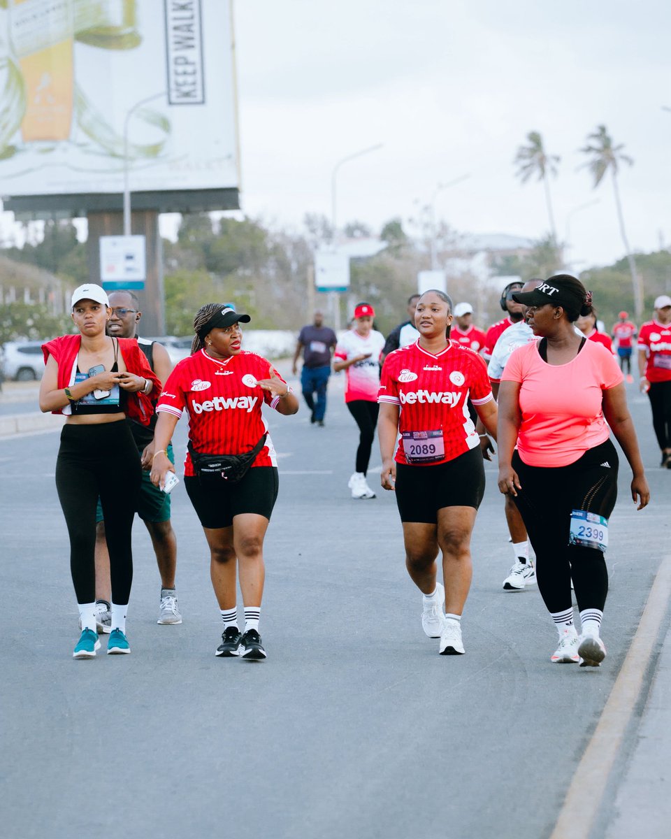 SimbaSCTanzania's tweet photo. 𝐒𝐈𝐌𝐁𝐀 𝐌𝐀𝐑𝐀𝐓𝐇𝐎𝐍 𝟐𝟎𝟐𝟔 imebamba. #SimbaMarathon2026 #NguvuMoja https://t.co/H04rmGnrte