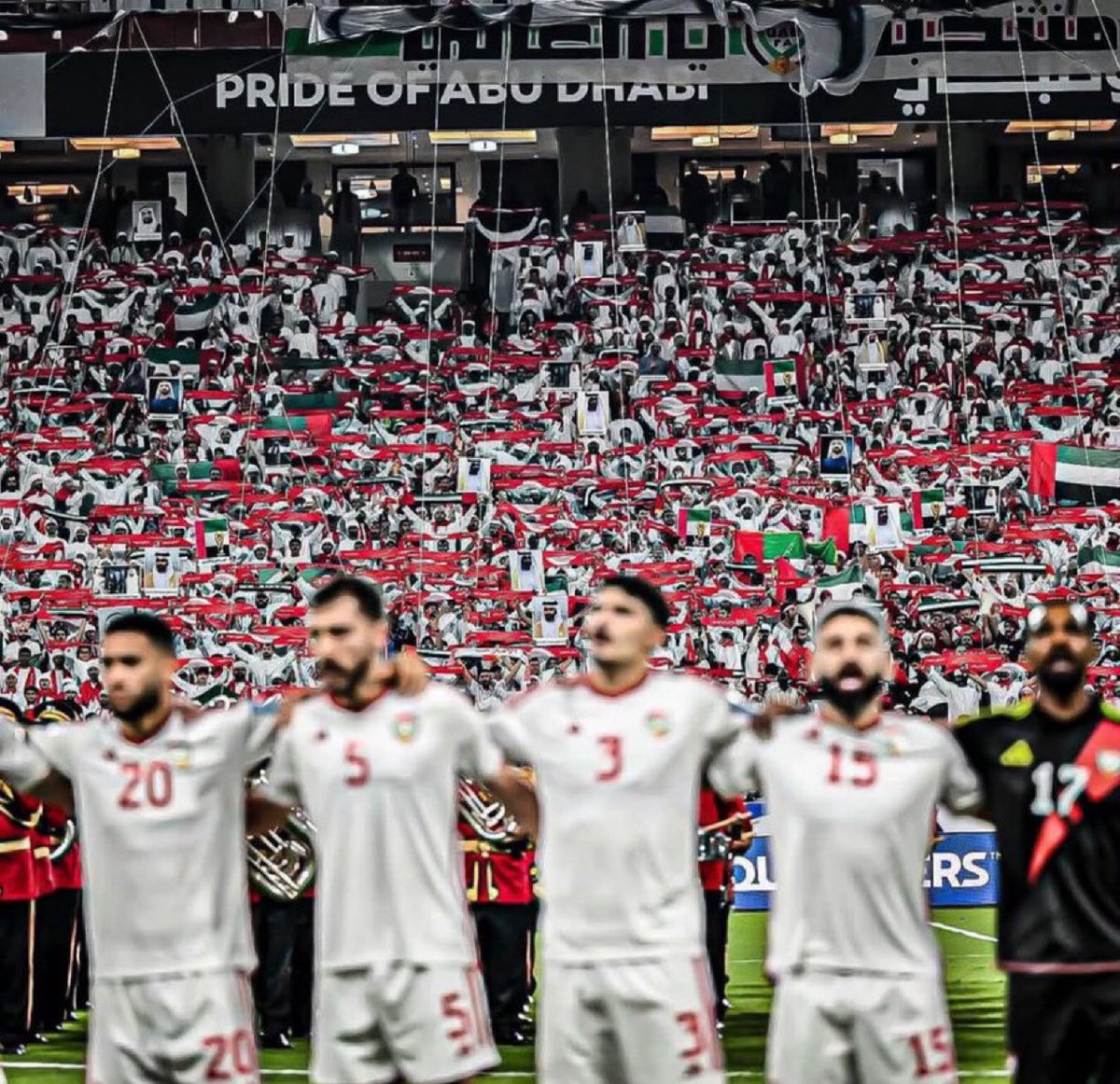 kooora_AE's tweet photo. - انتبهوا من عيال الحرام اللي يبون يطلعون المباراة كرويا ويدخلونها سياسيا 
- بنلعب المباراة بهدف الفوز سواء لنا او لهم وهذا هو الطبيعي في كرة القدم 
- اتركوا تربية المستنقعات لانه هاليومين بتشوفون القذارة بكل أنواعها ولا تنجرون وراهم  لانهم لا تربية ولا أخلاق ولا اي شي وفي الحضيض 
- فزنا مبروك : خسرنا ترى البطولة والله العظيم ودية لا اكثر ولا اقل 👍