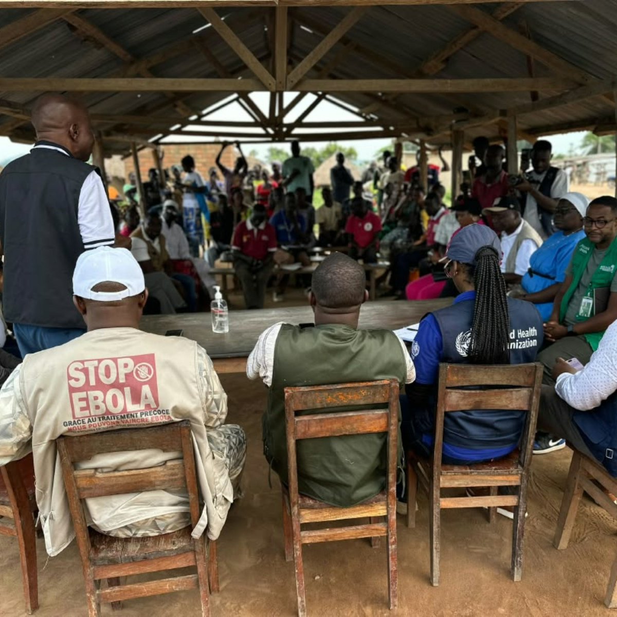 OMSRDCONGO's tweet photo. Frontière #RDC–#SoudanDuSud : @WHO, @UNICEF, @AfricaCDC &amp; les autorités sanitaires évaluent l’interopérabilité des systèmes de surveillance pour renforcer la détection précoce, le partage des données et la réponse coordonnée aux alertes face à la menace de l'épidémie. #Bundibugyo https://t.co/I3ZNPHig3G