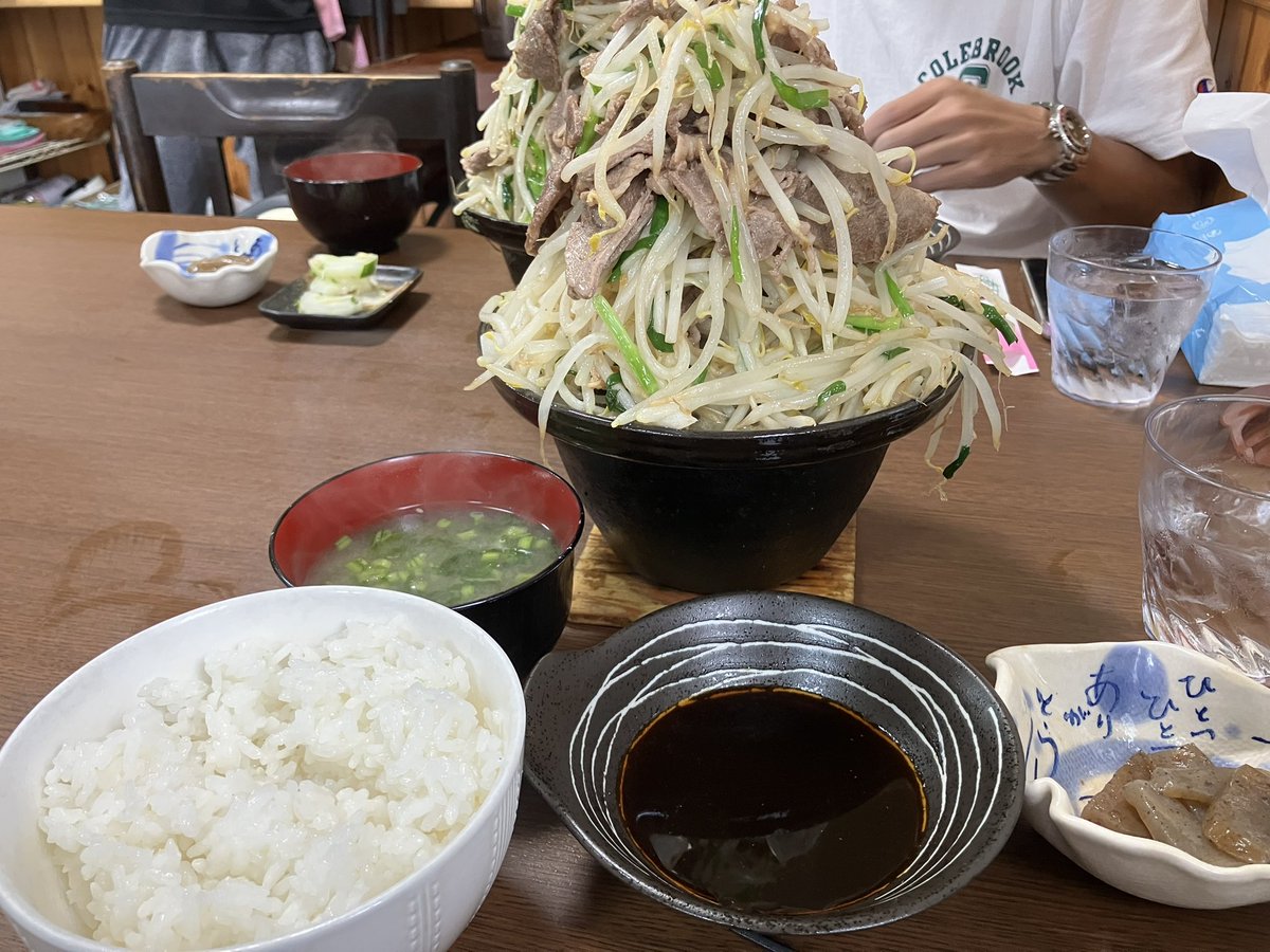 narinaryo's tweet photo. #おしゃまんべ 
ジンギスカン肉増し定食1600円
😋😋😋😋😋
#上溝 #相模原 #まんがもり #定食屋 #ジンギスカン 
食事処 おしゃまんべ
042-757-5182
神奈川県相模原市中央区上溝1793-2 
https://t.co/UxBIyMv48n https://t.co/o1M6JVPaYe
