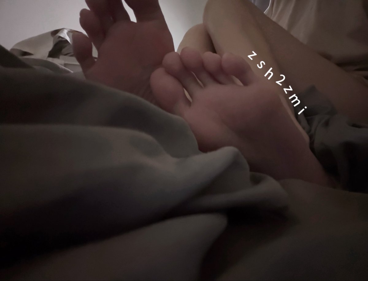 zsh2zmi's tweet photo. 我通过了你的小狗验证请求现在你可以开始摇尾巴了 https://t.co/EkEmnWAMW9