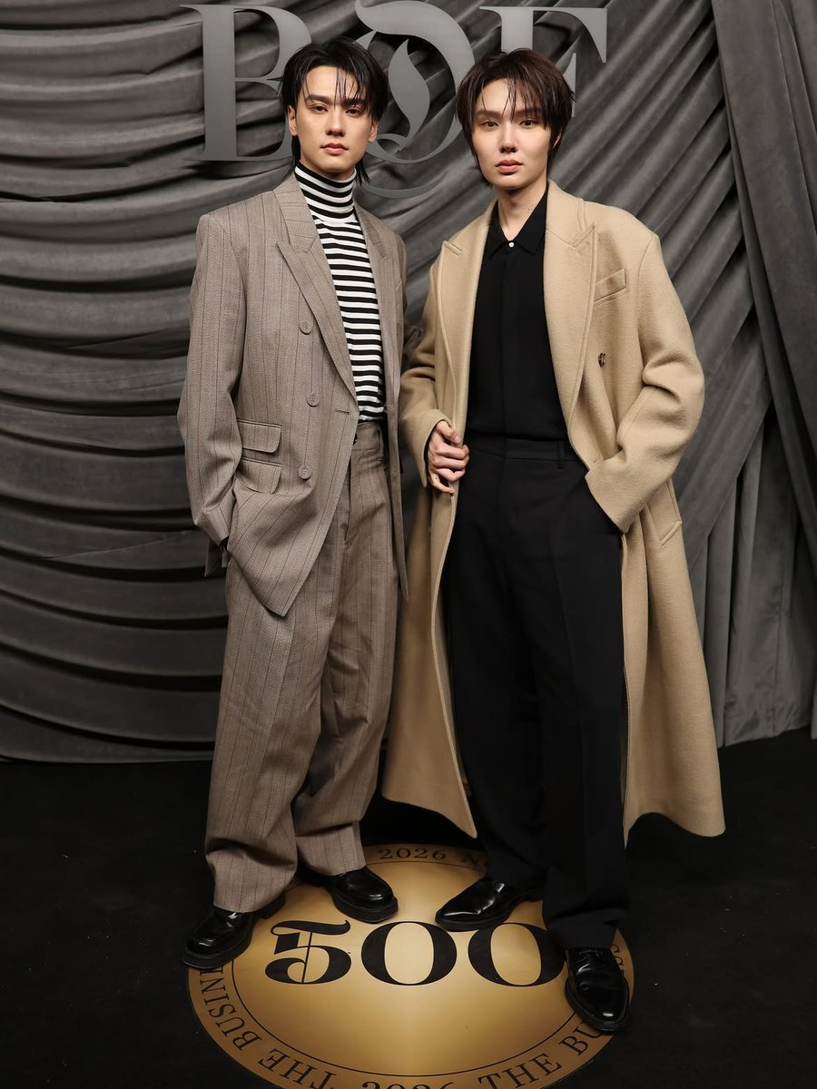 otpcnews's tweet photo. ปังแพ็คคู่ ! "เก่ง-น้ำปิง" สาดออร่าความอินเตอร์ ในงาน BoF 500 Gala

KENG NAMPING AT BOF 500 GALA

#BOF500xKENGNAMPING
#KengHarit #nampingster 
#KengNamping #เก่งน้ำปิง
#BoF500

"เก่ง-หฤษฎ์" @harit_keng และ "น้ำปิง นภัสกร" @nampingnapat ควงคู่กันมาในลุคสุดเท่จาก Ami Paris เพื่อเข้าร่วมงานกาล่าระดับโลก Business of Fashion 500 (BoF 500 Gala) ประจำปี 2026 เป็นครั้งแรก ณ โรงแรมหรูระดับตำนาน Shangri-La Paris ใจกลางกรุงปารีส ประเทศฝรั่งเศส