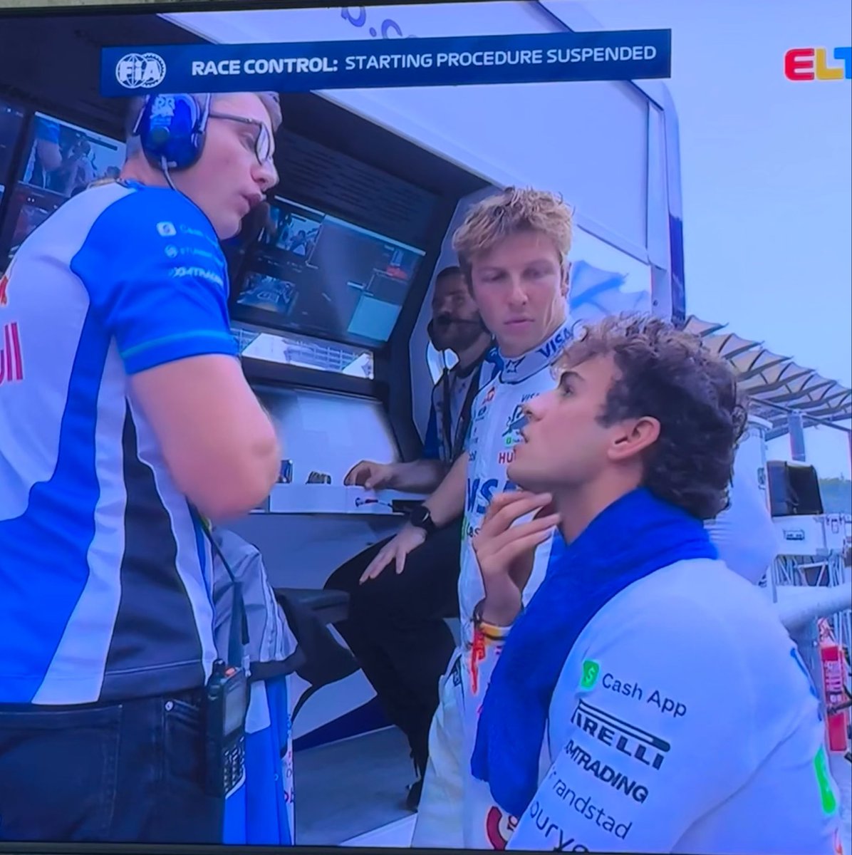 imfinethanku887's tweet photo. 要開始了沒有😪 https://t.co/B0zSGlZ6qk