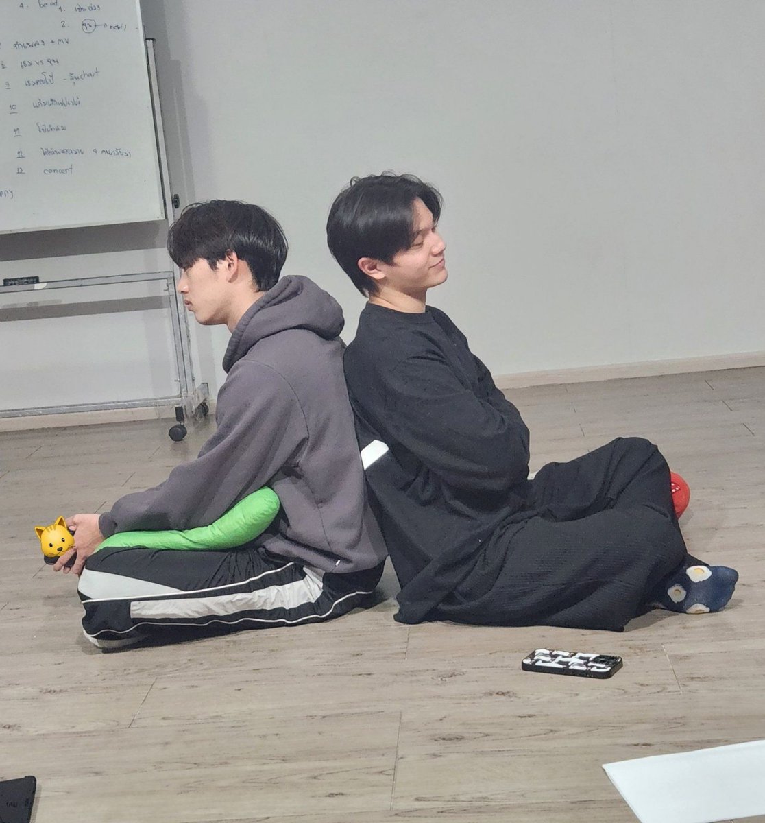 TotoedJF's tweet photo. day one                                 one day https://t.co/banveOI0q2