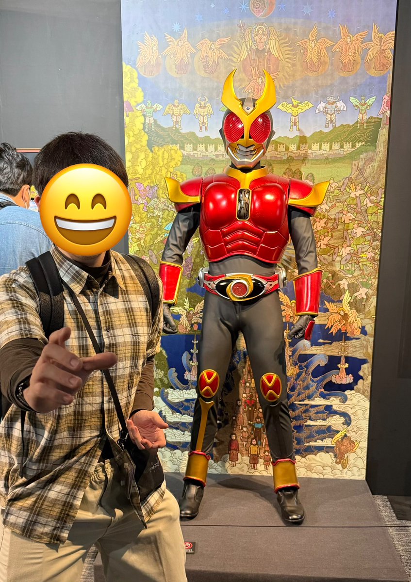 ULTRAyan828's tweet photo. #真アギト展

友達と大阪に行く予定があったので
(最初は梅田だけだった)
賀集さんが来てはると言うのでお昼から難波まで行ってみた。(友達には写真撮る方へ回ってもらった🙏)

アギト展から帰るタイミングでパークス内で賀集さんと牧山さんに遭遇出来た！写真群はなりきりの様子 https://t.co/ZQghKRrazm