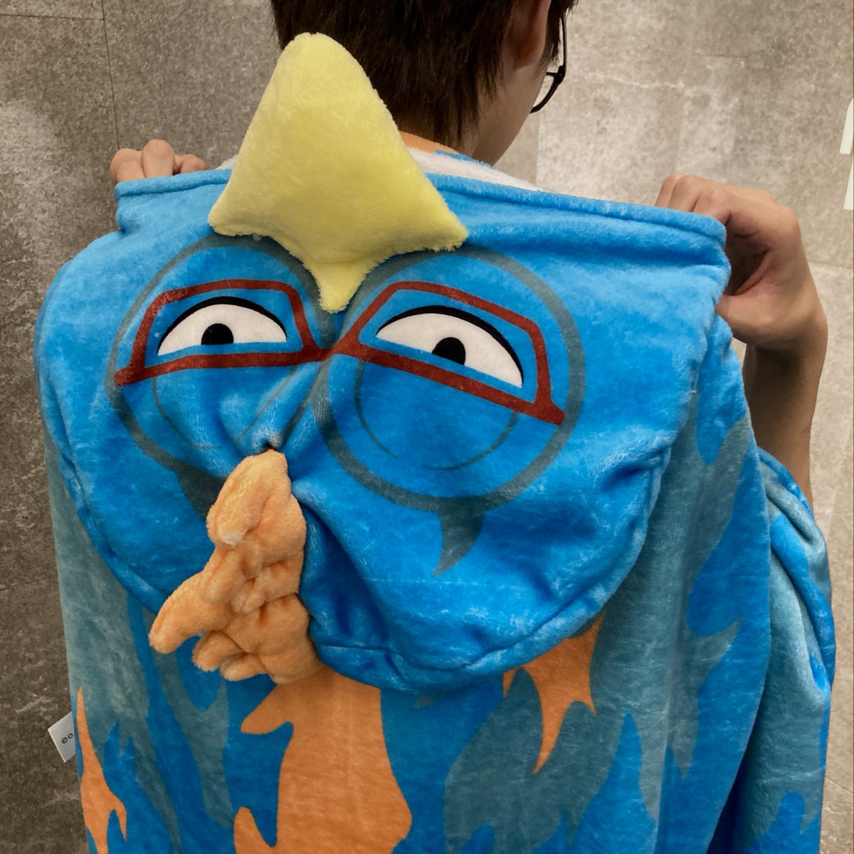 Mugiwara_HA's tweet photo. 【新商品】

［マルコ］

・ラバーリング付きフォンタブ
3,410円(税込)

・エンボスポーチ
3,300円(税込)

・なりきりブランケット
8,140円(税込)

好評発売中🩵

#麦わらストア #ONEPIECE https://t.co/9DaCOltsA8