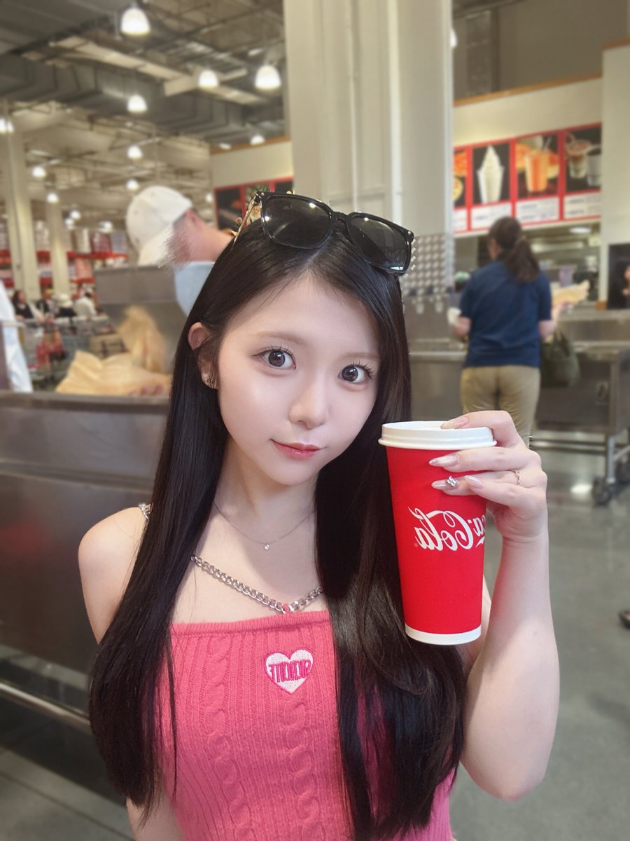 brosis_s2_'s tweet photo. ←自分のなりたい系統だけを目指してた時
→周りの意見を素直に聞き入れた時

自分の周り、どっちも似合う！って言ってくれる優しい人しかいなくて(ありがとう)、見た目にめっちゃアドバイスしてくれるお姉さんとか友達にほしい🥺 https://t.co/nVg0iH3YxS
