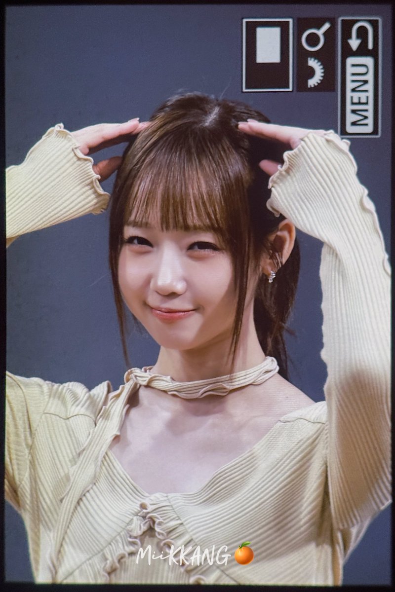 Miikkang_1112's tweet photo. 261004 팬플리 pre.

병아리콩🐣🫛💛

#최유정 #choiyoojung
#콩알콩알 @choikong_r https://t.co/0VNaF3Sc63