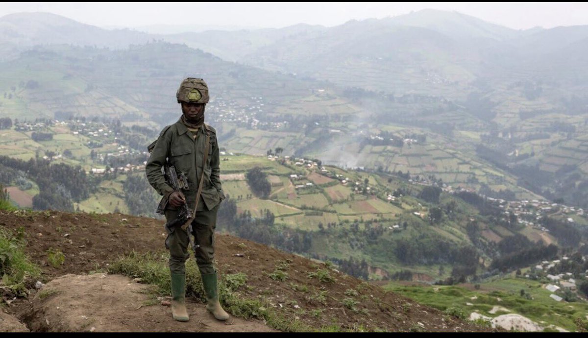 ClaudeMusavul's tweet photo. URGENT 🚨 Guerre du #M23 au #Nord_Kivu:
Des violents combats don’t en cours ce Dimanche autour de la cité stratégique de #KATOYI dans le territoire de #MASISI au Nord_Kivu entre les jeunes résistants wazalendo et les #M23_RDF.
Les jeunes wazalendo, depuis hier Samedi à ce Dimanche continuent de reprendre le contrôle de plusieurs villages et localités jadis occupés par le M23