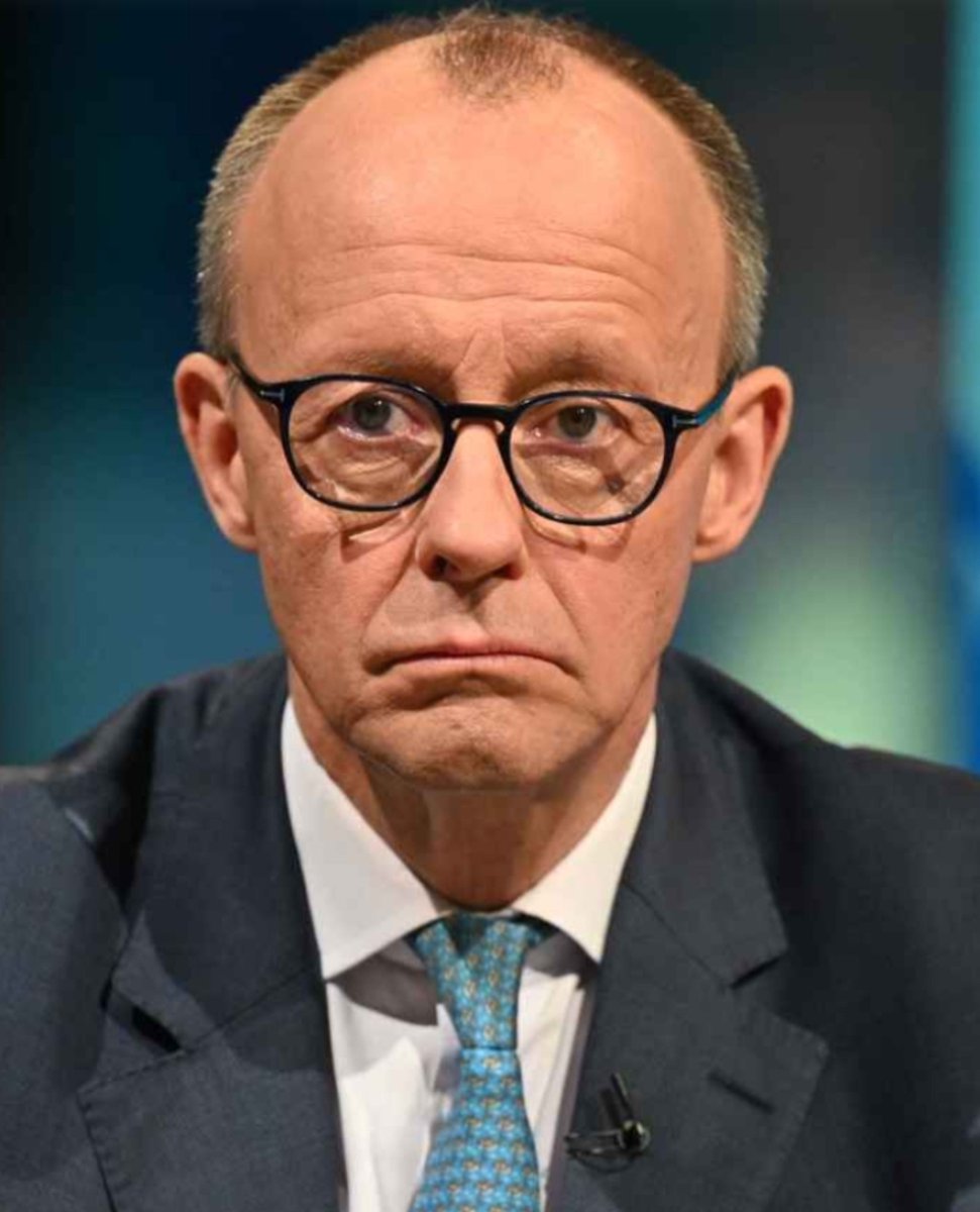 MarioBojic's tweet photo. 🚨🇩🇪AfD leader Alice Weidel just slammed German Chancellor Friedrich Merz over his trip to Ukraine.

"Merz is travelling to Ukraine on the German national holiday and promising further billions of German taxpayers’ money that is missing for the pension and health insurance funds, while Germany is in the midst of its biggest energy crisis." 

"It is all beyond comprehension."